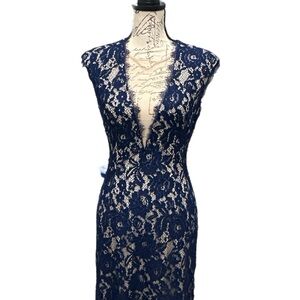 Aidan Mattox Floral Lace Overlay Open Back Mini Dress in Navy 8 EUC